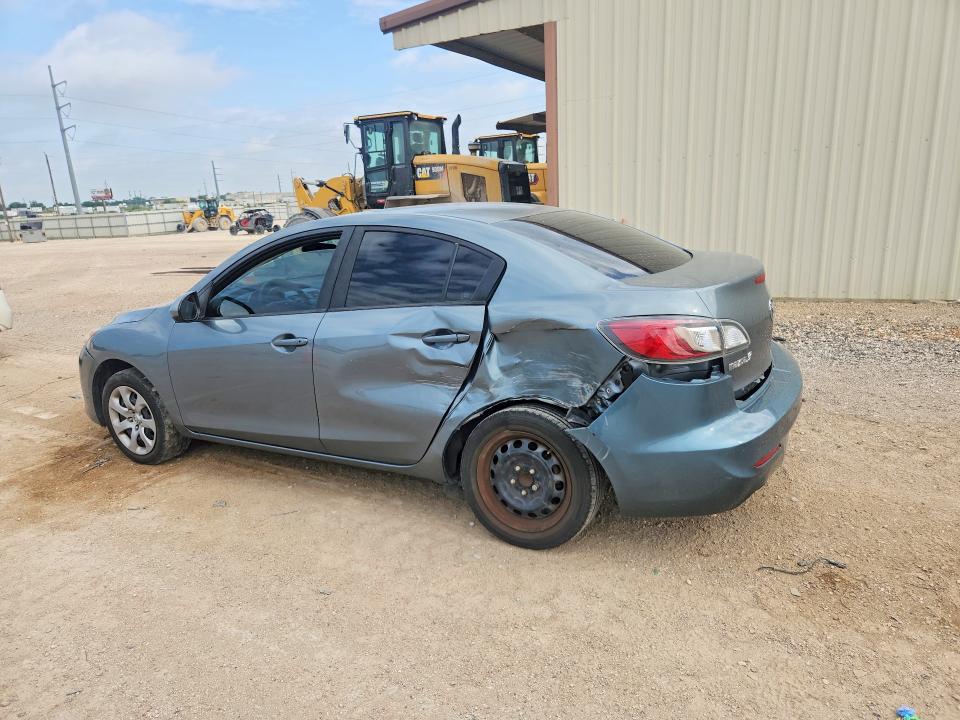Photo 2 from auction – 2013 MAZDA 3 with VIN JM1BL1U74D1779707
