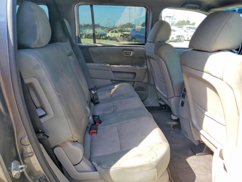 Photo 11 from auction – 2012 HONDA PILOT with VIN 5FNYF3H45CB033012