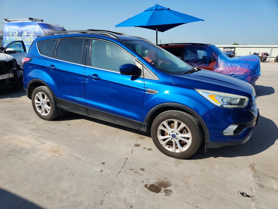 صورة رقم 4 من المزاد - 2018 FORD ESCAPE مع VIN 1FMCU0HD6JUA59875