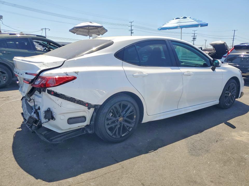 Photo 3 from auction – 2026 TOYOTA CAMRY with VIN 4T1DAACK0TU728007