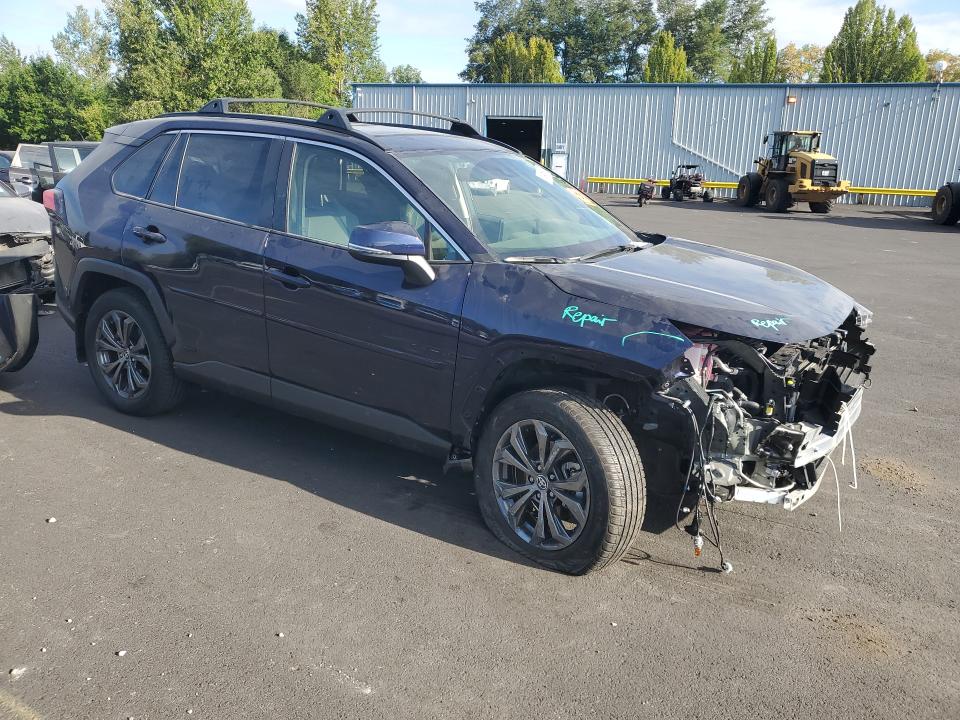 Photo 4 from auction – 2024 TOYOTA RAV4 with VIN JTMB6RFV9RD147812