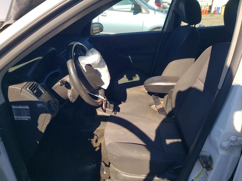 Photo 7 from auction – 2005 FORD FOCUS with VIN 3FAFP37N95R141526