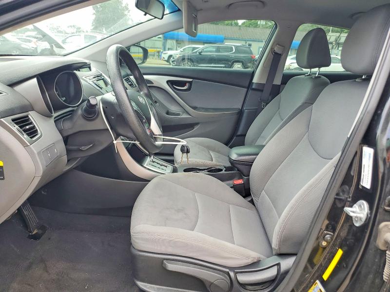 Photo 7 from auction – 2011 HYUNDAI ELANTRA with VIN KMHDH4AE2BU105903