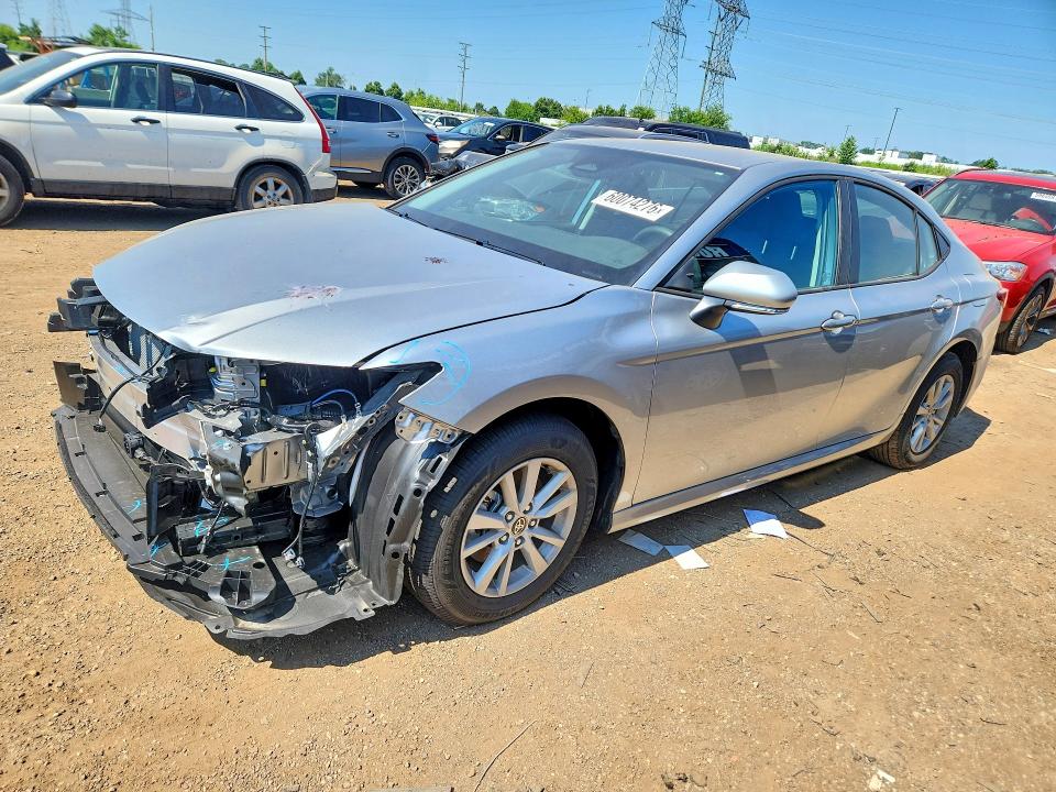 Photo 1 from auction – 2026 TOYOTA CAMRY with VIN 4T1DBADK6TU560076