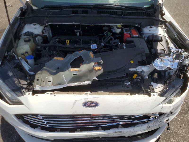 Photo 11 from auction – 2018 FORD FUSION with VIN 3FA6P0H72JR113527