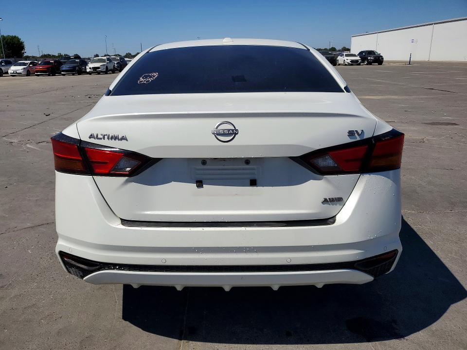 Photo 6 from auction – 2023 NISSAN ALTIMA with VIN 1N4BL4DW4PN310323