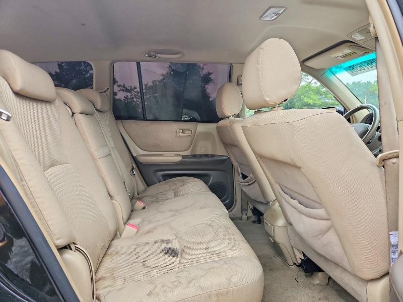 Photo 10 from auction – 2005 TOYOTA HIGHLANDER with VIN JTEEP21A850132401
