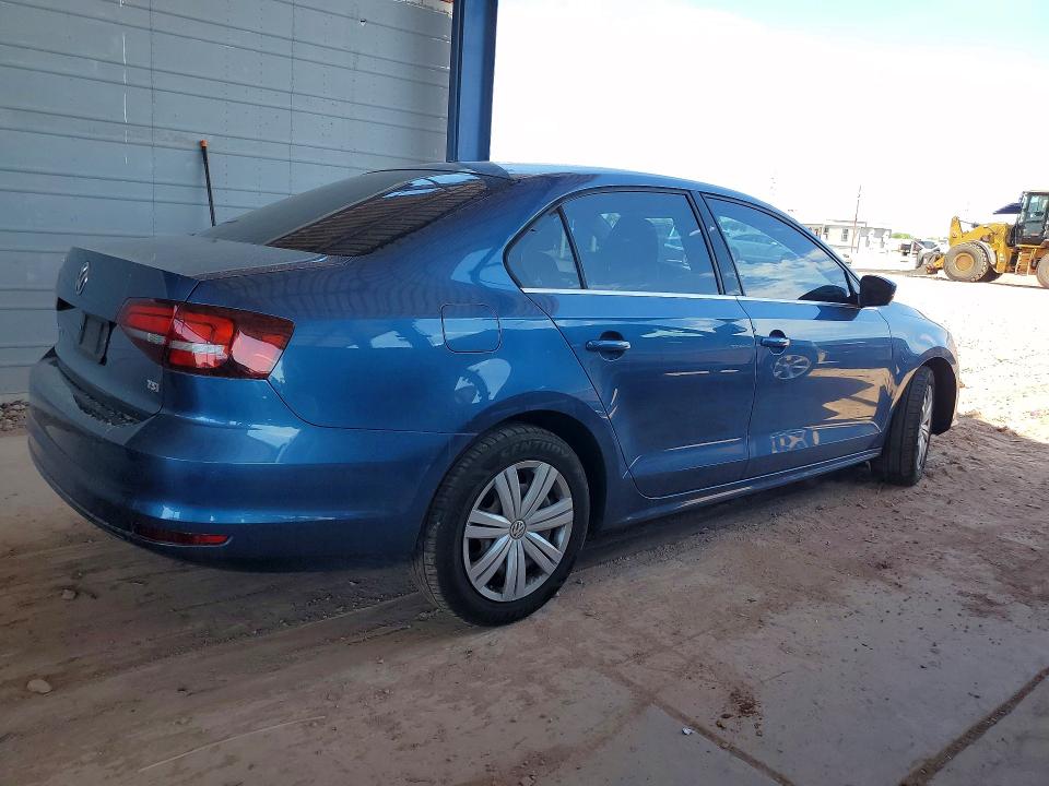 Photo 3 from auction – 2017 VOLKSWAGEN JETTA with VIN 3VW2B7AJ1HM412758