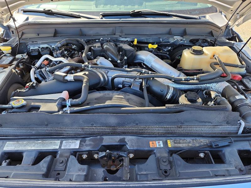 Photo 11 from auction – 2016 FORD F350 with VIN 1FT8W3BT8GEB77984
