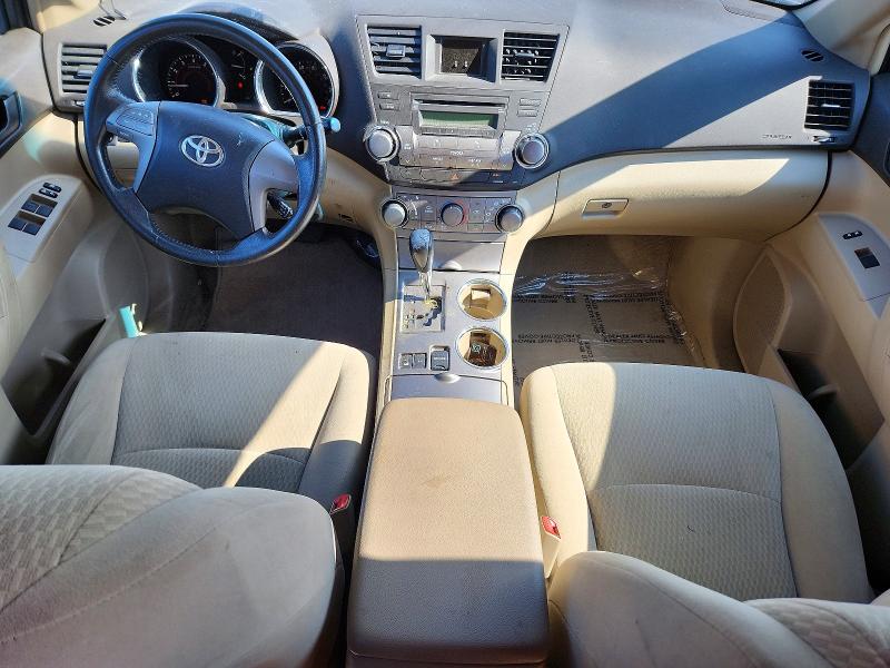 Photo 8 from auction – 2010 TOYOTA HIGHLANDER with VIN 5TDBK3EH6AS037796