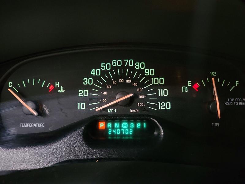 Photo 9 from auction – 2002 BUICK CENTURY with VIN 2G4WS52J921292614