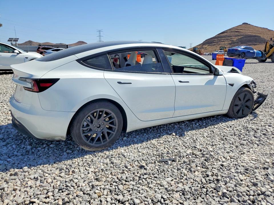 Photo 3 from auction – 2025 TESLA MODEL 3 with VIN 5YJ3E1EAXSF017754