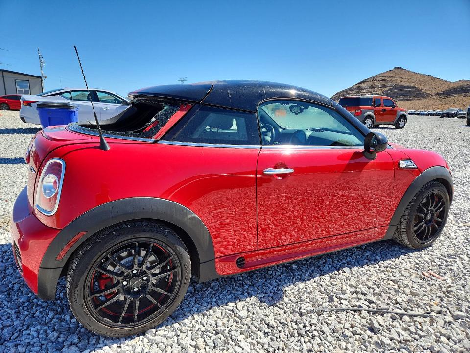 Photo 3 from auction – 2014 MINI COOPER COUPE with VIN WMWSX9C53ET380549