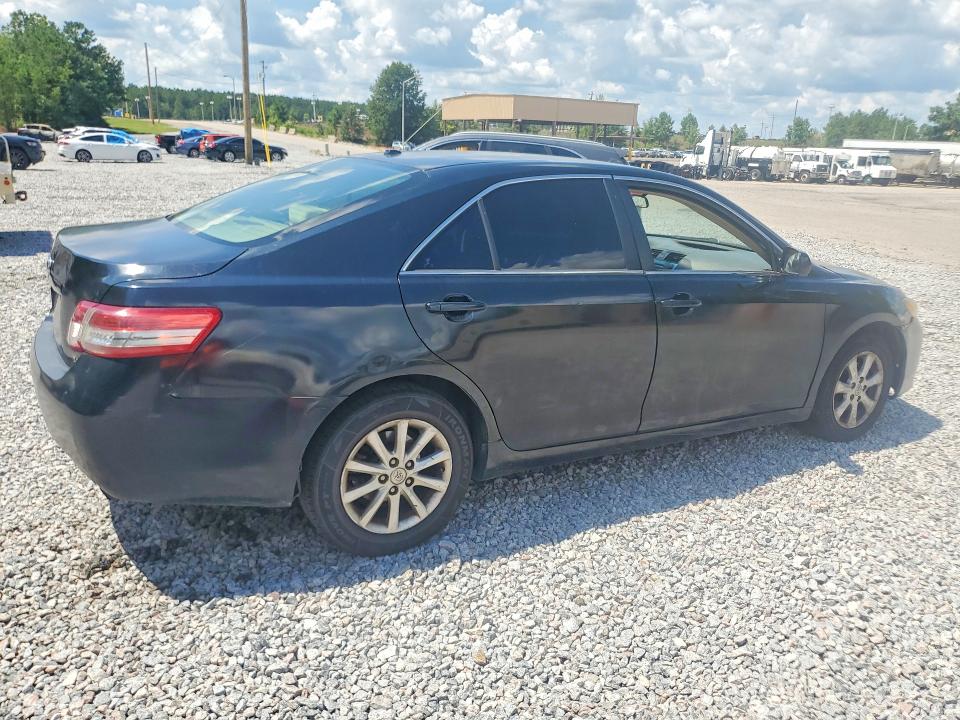 Photo 3 from auction – 2011 TOYOTA CAMRY with VIN 4T1BF3EK8BU166373