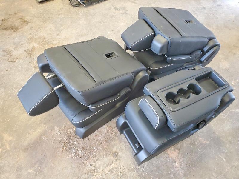 Photo 13 from auction – 2024 HONDA ODYSSEY with VIN 5FNRL6H90RB022700