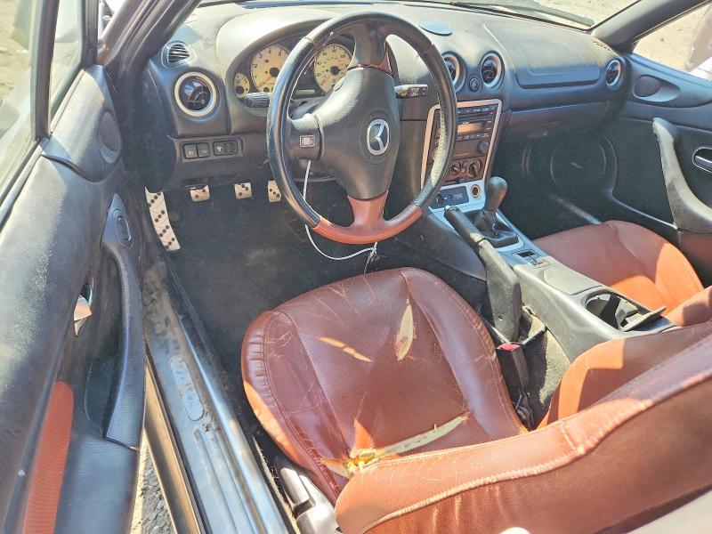 Photo 8 from auction – 2002 MAZDA MX-5 MIATA with VIN JM1NB353320227142
