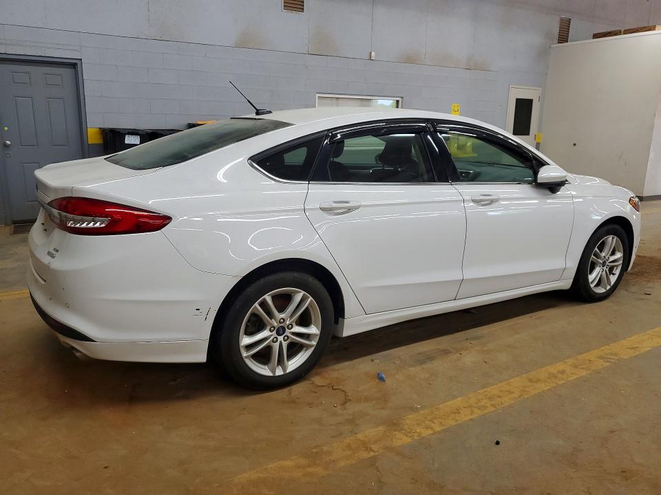 Photo 3 from auction – 2018 FORD FUSION with VIN 3FA6P0HD9JR237848