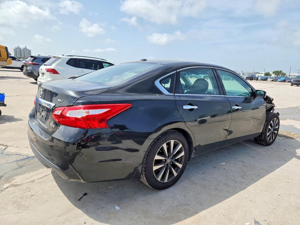 Photo 3 from auction – 2016 NISSAN ALTIMA with VIN 1N4AL3AP3GC117191