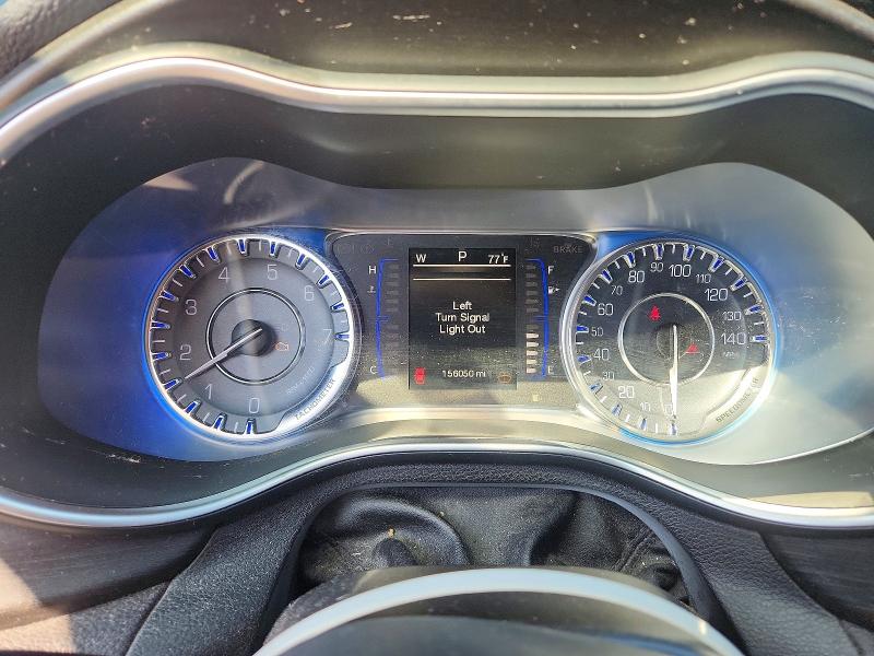 Photo 9 from auction – 2015 CHRYSLER 200 with VIN 1C3CCCABXFN720508