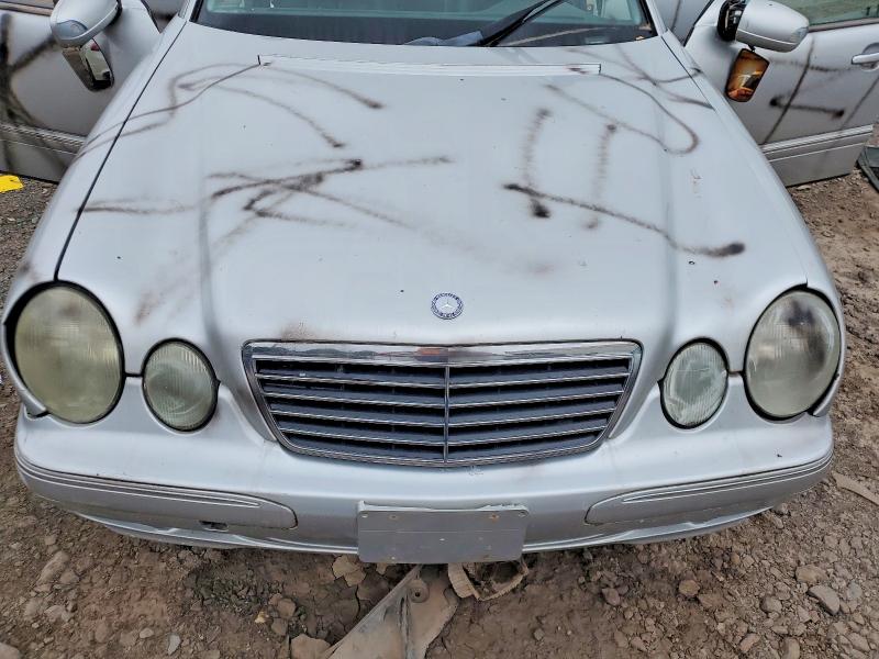 Photo 11 from auction – 2002 MERCEDES-BENZ E with VIN WDBJF70J32B488595