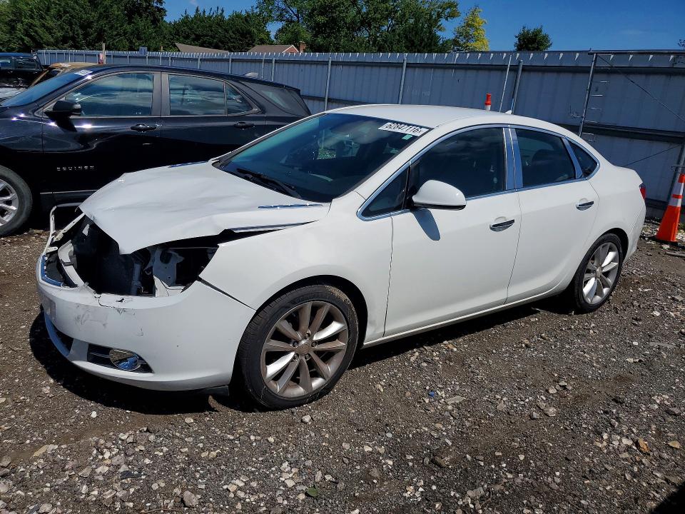 BUICK VERANO 2014 with VIN 1G4PP5SK5E4205542 - Photo from auction