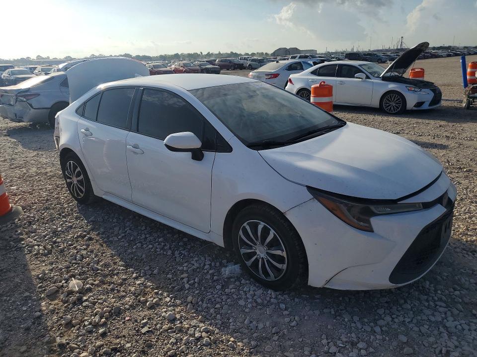 Photo 4 from auction – 2020 TOYOTA COROLLA with VIN JTDEPRAE8LJ040437