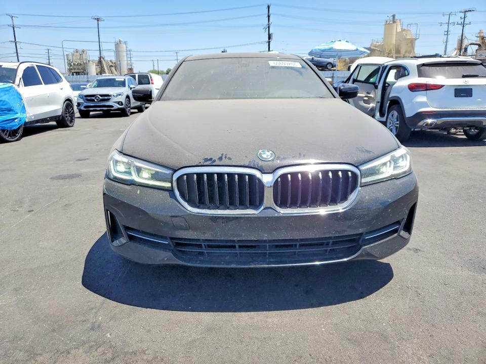 Снимка 5 от търг – 2023 BMW 530E с VIN WBA13AG00PCN00351
