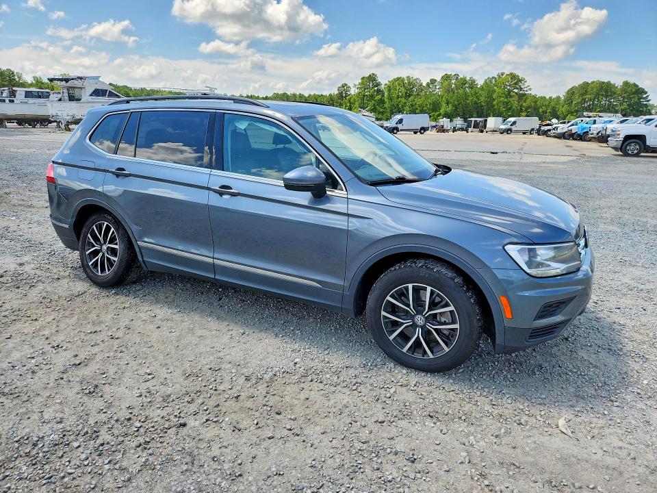 Photo 4 from auction – 2021 VOLKSWAGEN TIGUAN with VIN 3VV3B7AX7MM158562