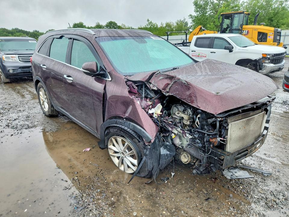 Photo 4 from auction – 2016 KIA SORENTO with VIN 5XYPG4A37GG076989