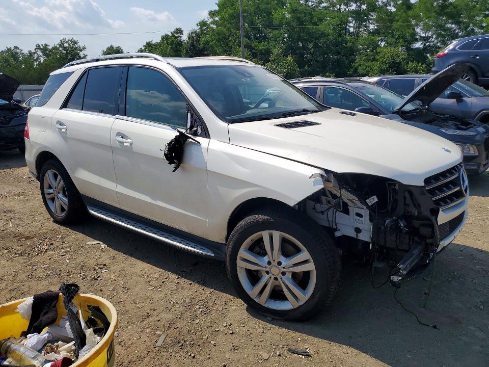 Photo 4 from auction – 2013 MERCEDES-BENZ ML with VIN 4JGDA5HB6DA176760