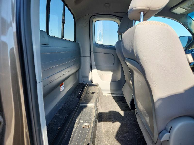 Photo 10 from auction – 2015 TOYOTA TACOMA with VIN 5TFUX4EN4FX035164