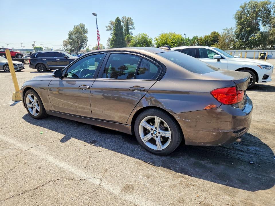 Photo 2 from auction – 2014 BMW 320 with VIN WBA3B1G56ENS80755