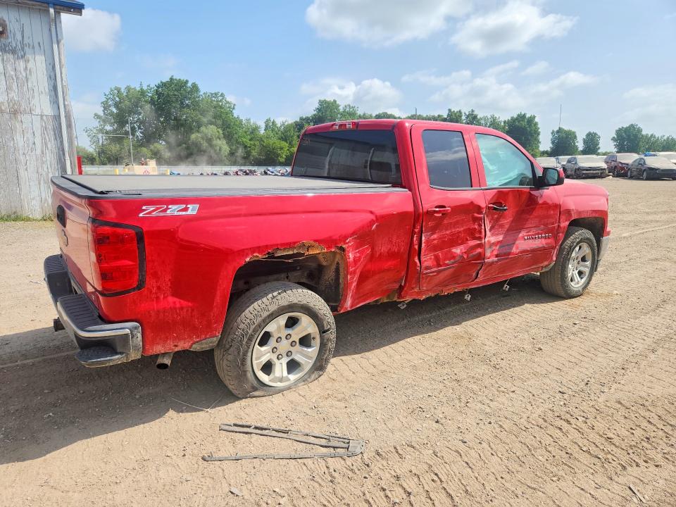 Photo 3 from auction – 2015 CHEVROLET SILVERADO with VIN 1GCVKREH4FZ166707