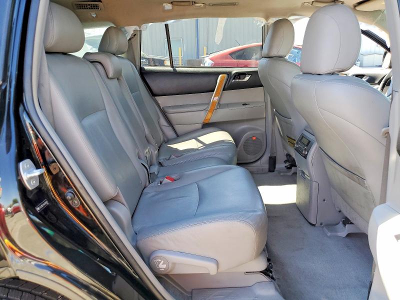 Photo 11 from auction – 2010 TOYOTA HIGHLANDER with VIN JTEJW3EH5A2048081