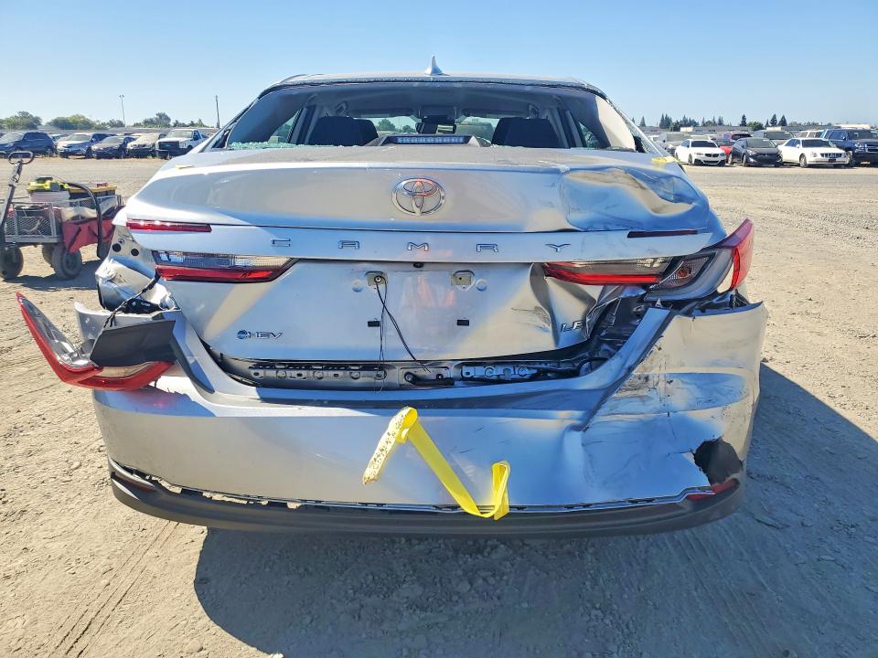 Photo 6 from auction – 2026 TOYOTA CAMRY with VIN 4T1DAACK0TU659593