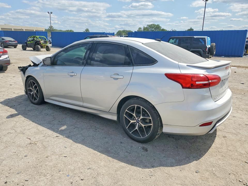 Photo 2 from auction – 2015 FORD FOCUS with VIN 1FADP3F29FL347203