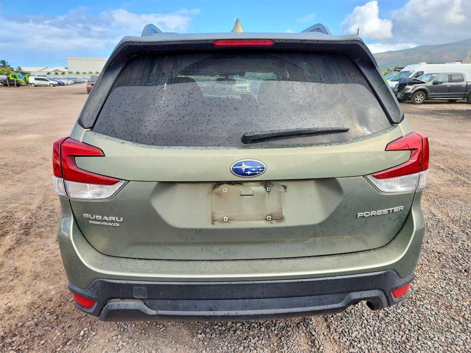 Photo 6 from auction – 2019 SUBARU FORESTER with VIN JF2SKAGC5KH433702