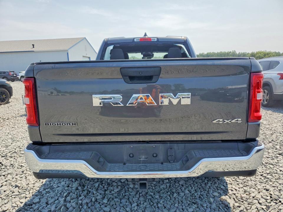 Снимка 6 от търг – 2025 RAM 1500 с VIN 1C6RRFBG9SN754070