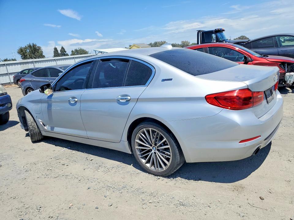 Photo 2 from auction – 2018 BMW 530E with VIN WBAJA9C55JB253346