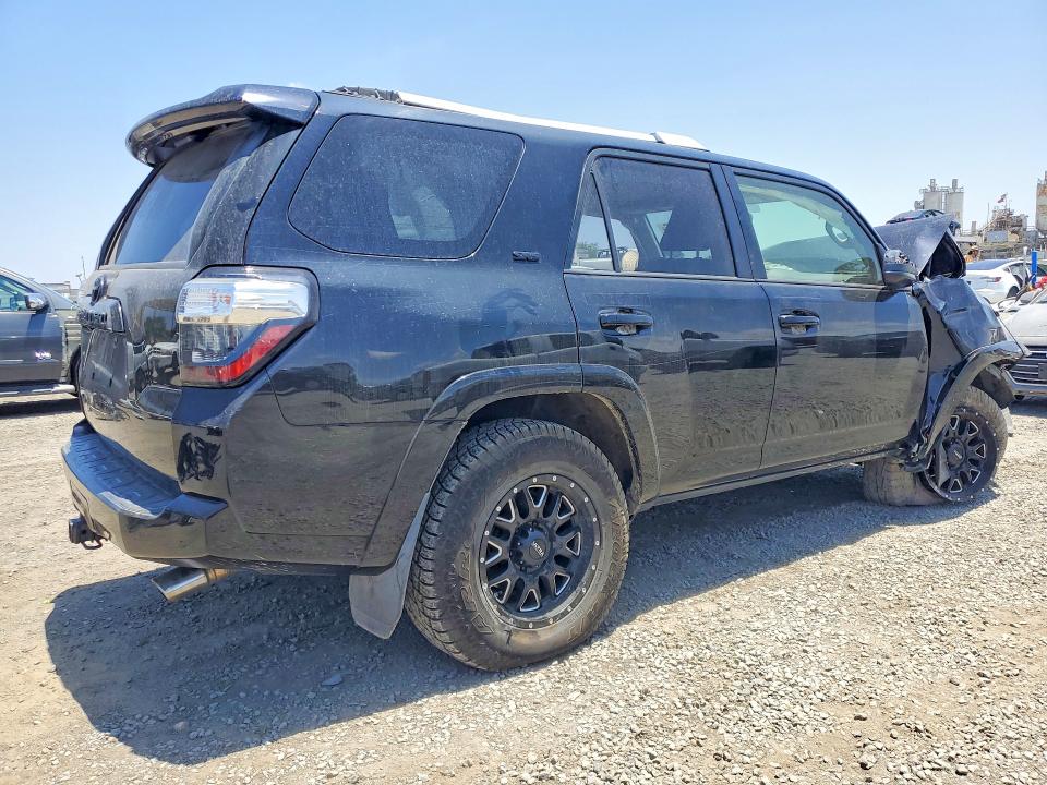 صورة رقم 3 من المزاد - 2016 TOYOTA 4RUNNER مع VIN JTEBU5JR3G5284711