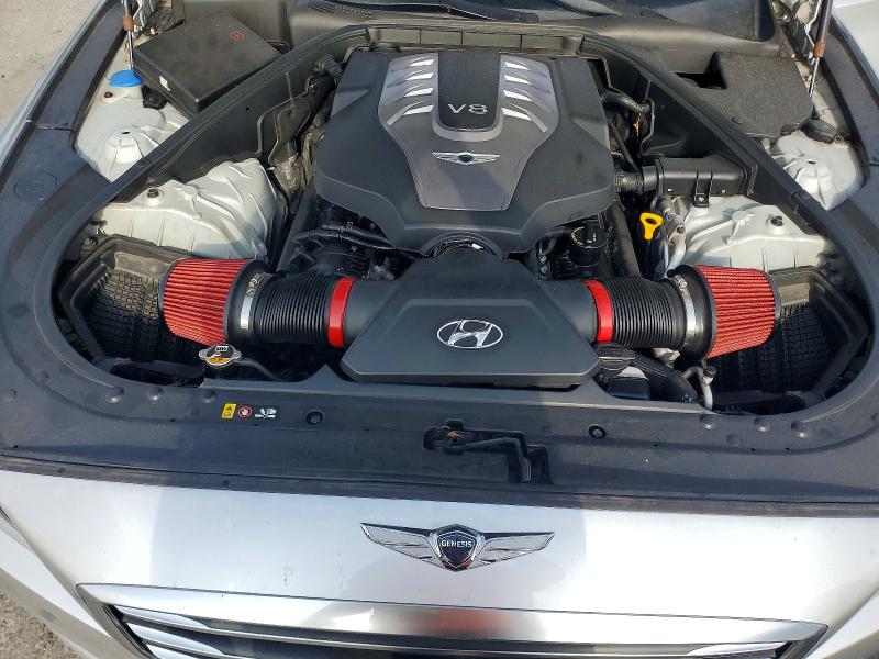 Photo 11 from auction – 2015 HYUNDAI GENESIS with VIN KMHGN4JF3FU019553