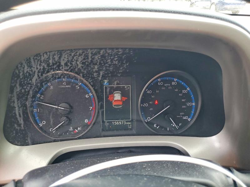 Photo 9 from auction – 2017 TOYOTA RAV4 with VIN 2T3ZFREV9HW330595