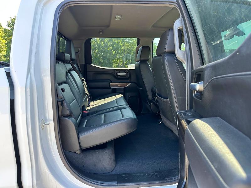 Photo 7 from auction – 2021 CHEVROLET SILVERADO with VIN 1GCUYEET0MZ130405
