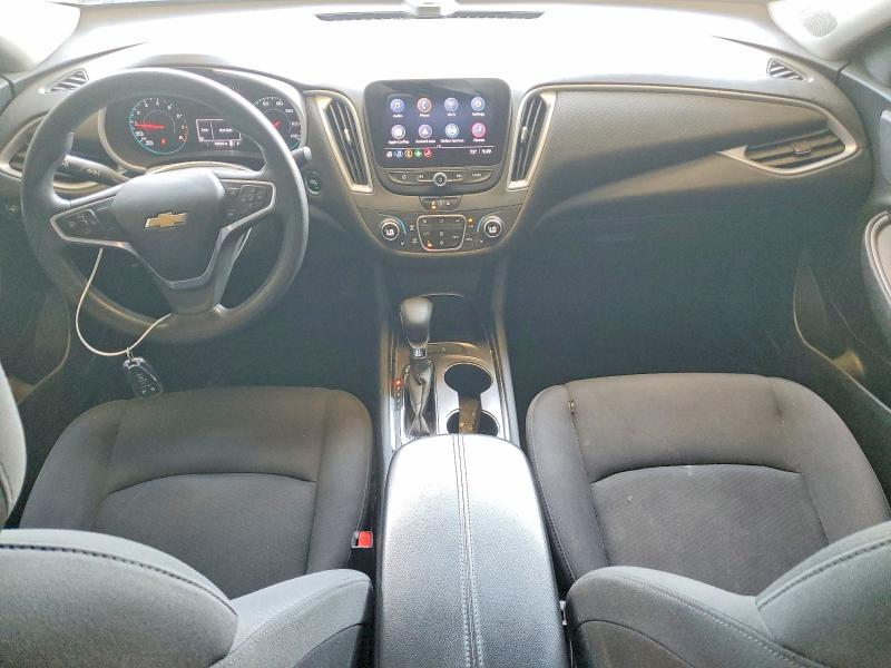 Photo 8 from auction – 2022 CHEVROLET MALIBU with VIN 1G1ZD5ST2NF143108
