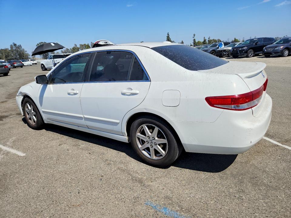 Photo 2 from auction – 2004 HONDA ACCORD with VIN 1HGCM66554A022813
