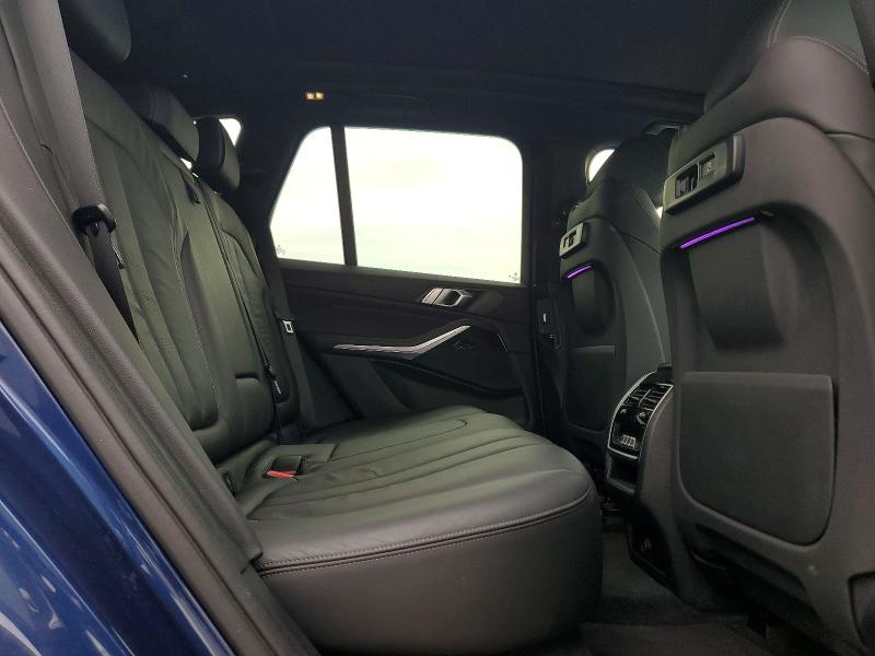 Photo 11 from auction – 2019 BMW X5 with VIN 5UXCR6C59KLK80661