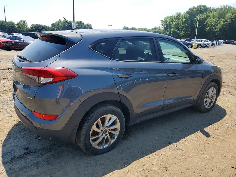 Photo 3 from auction – 2018 HYUNDAI TUCSON with VIN KM8J2CA40JU635324