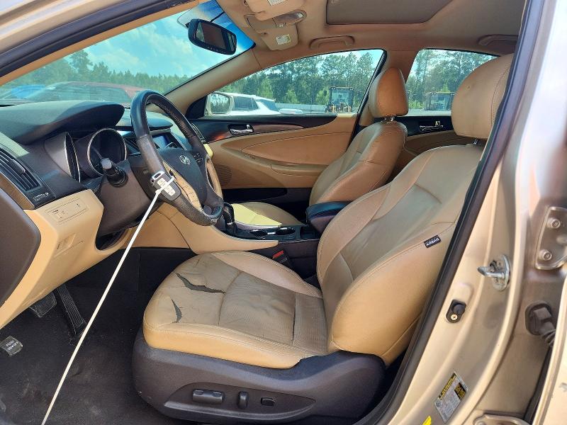 Photo 7 from auction – 2011 HYUNDAI SONATA with VIN 5NPEC4AC0BH138253