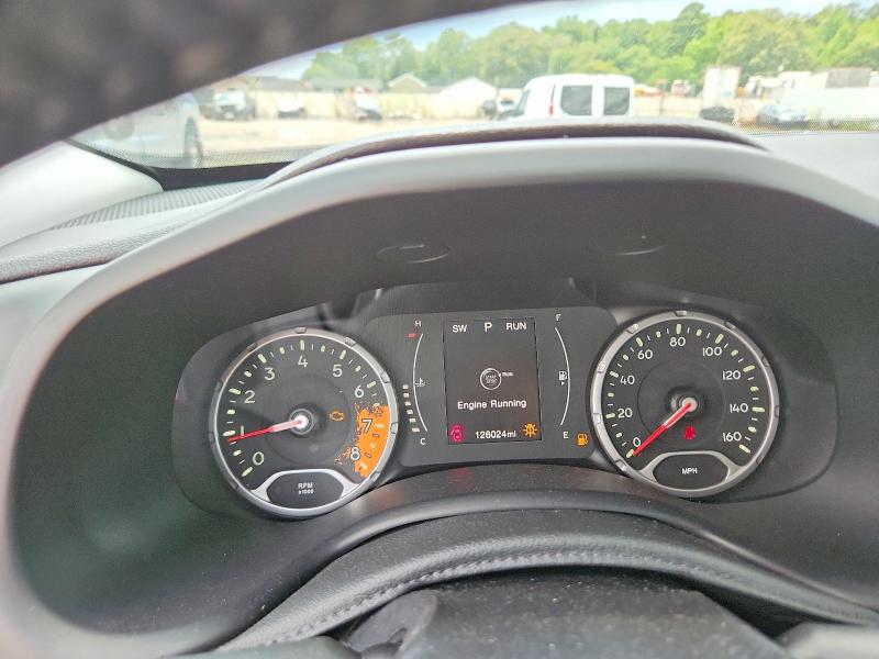 Photo 9 from auction – 2017 JEEP RENEGADE with VIN ZACCJABB1HPE41169