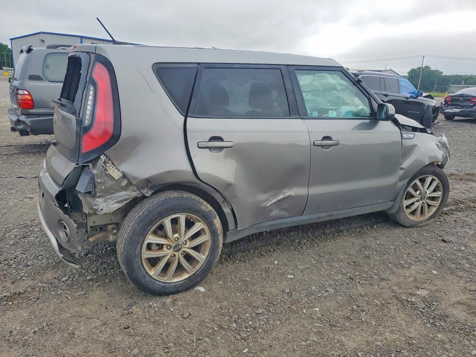 Photo 3 from auction – 2017 KIA SOUL with VIN KNDJP3A56H7484240